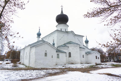 Храм Успения Пресвятой Богородицы с Пароменья